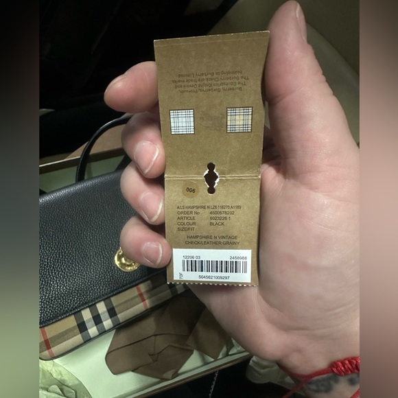 Burberry Cross body purse - Picture 2 of 15